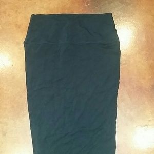 Isabella Oliver Maternity Skirt